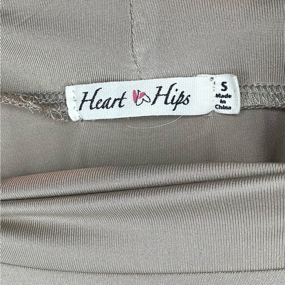 Blouses/flannels/button downs-2 ofor $20 or 3 for $30 (Mix & Match) - Picture 6 of 6